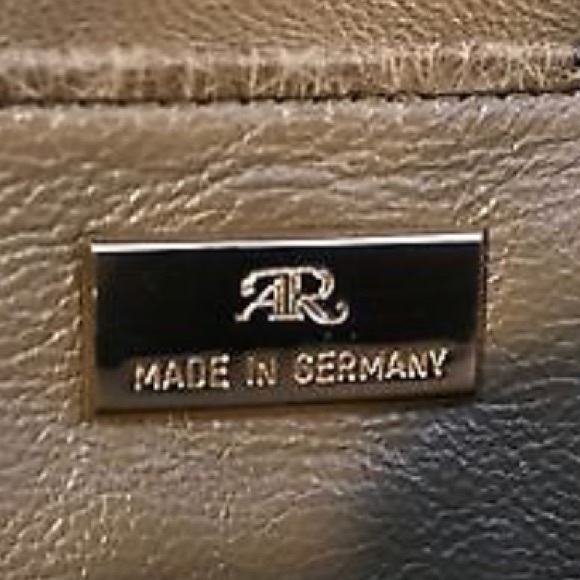 ALFRED ROTH Vintage Ostrich olive green SATCHEL - Picture 8 of 10